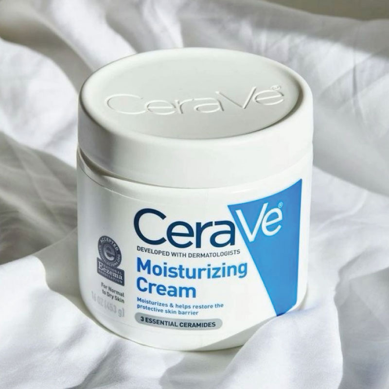 CeraVe Moisturizing Cream - Dermatologist-Recommended Hydrating Skincare for Dry and Sensitive Skin